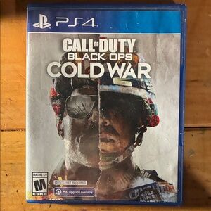 Call of Duty: Black Ops Cold War for PS4 - Blue Case
